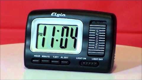 Elgin 3504E Battery Powered Travel Alarm Clock