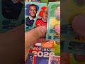 Esto nos salió en una caja de 104 sobres de cromos del álbum Panini 2026