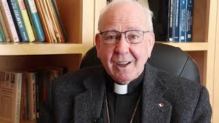 Download Lagu Tanyakan kepada Uskup Agung - Haruskah kita berpegangan tangan atau mengangkat tangan saat Doa Bapa Kami? MP3