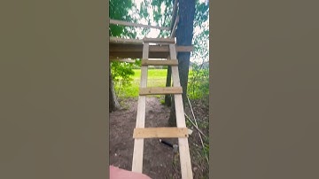 How to build a treehouse ladder in 30 seconds #diy #treehouse #sigma #construction