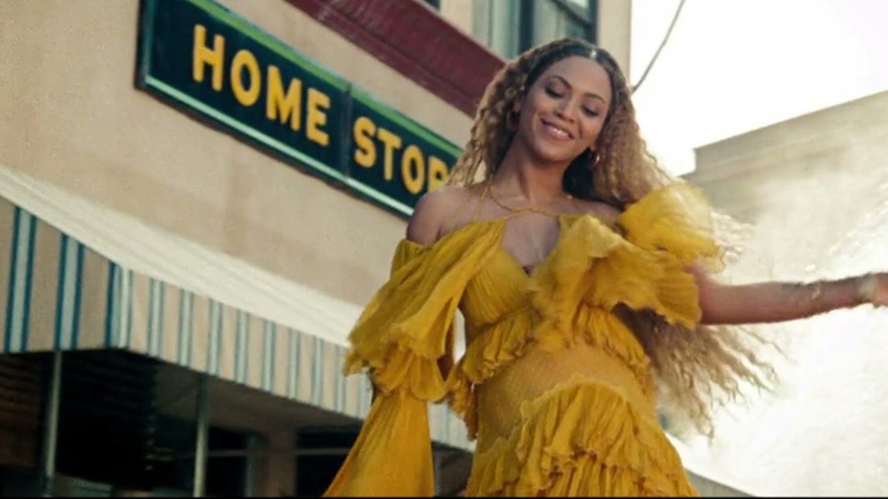 Beyonce's Yellow Dress for National Lemonade Day Beyonce's Yellow Dress for National Lemonade Day