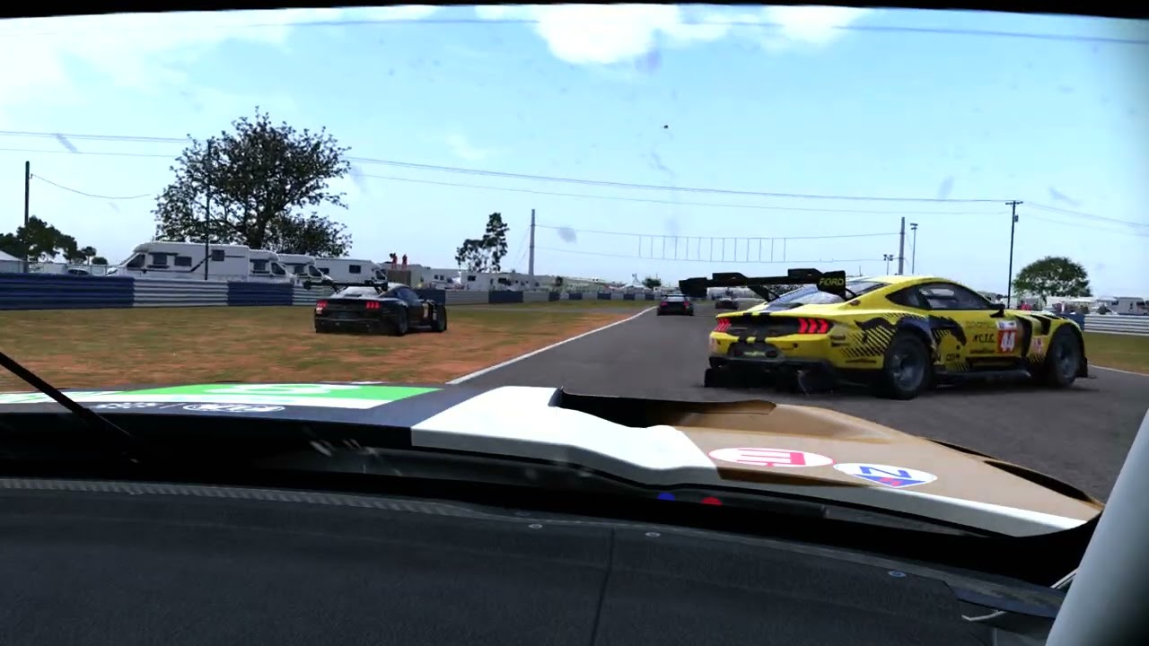 FULLSCREEN Mustang Challenge Bronze lobbies Le Mans Ultimate