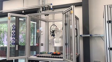 Profinet IO between Siemens PLC and Kuka Robot.