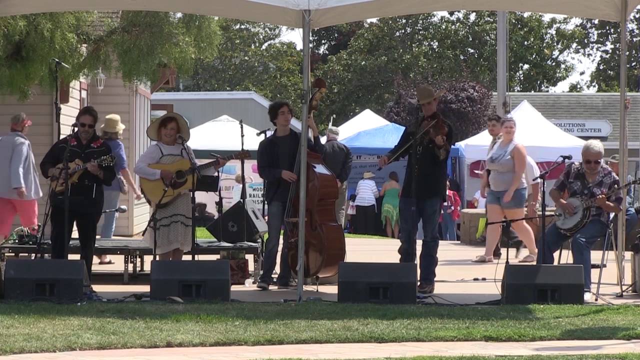 Nellie Cain - Blue Moonshine