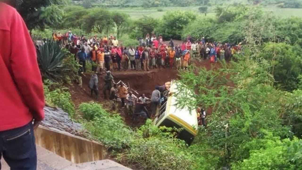 School bus crash kills 36 in Tanzania