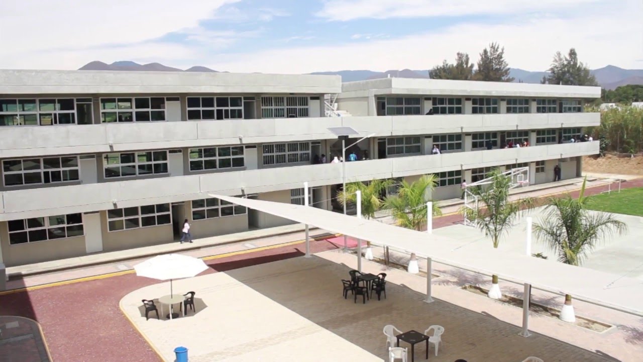 Un momento de la Universidad Nacionalista México - YouTube