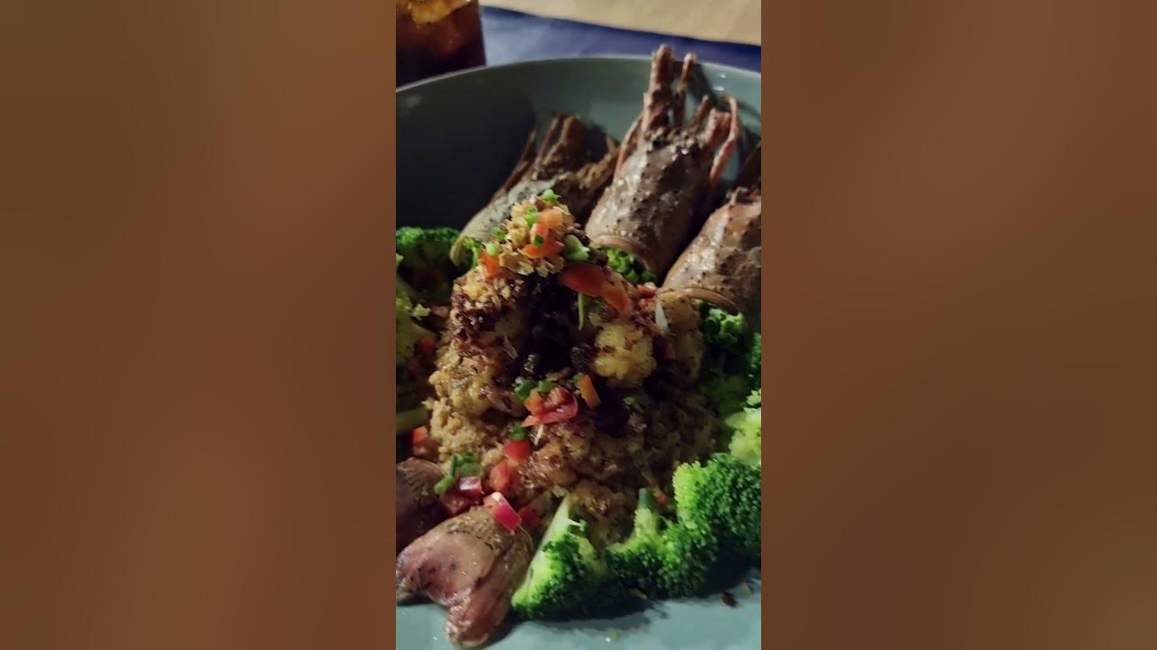 King Seafood Walking Street Pattaya Thailand Trying Tasty Lobsters