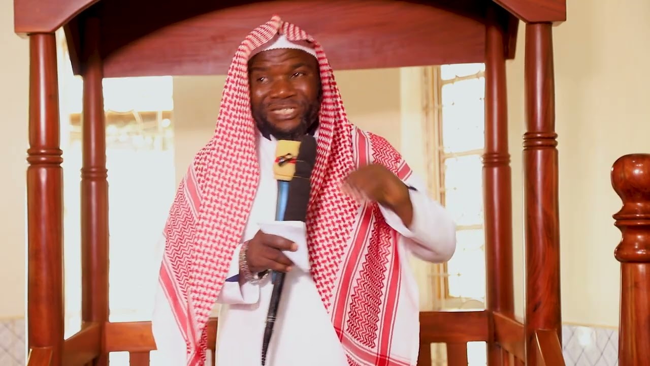Muyitilize nyo okusaba ALLAH yekka yatulinako obuyinza   sheikhkiti