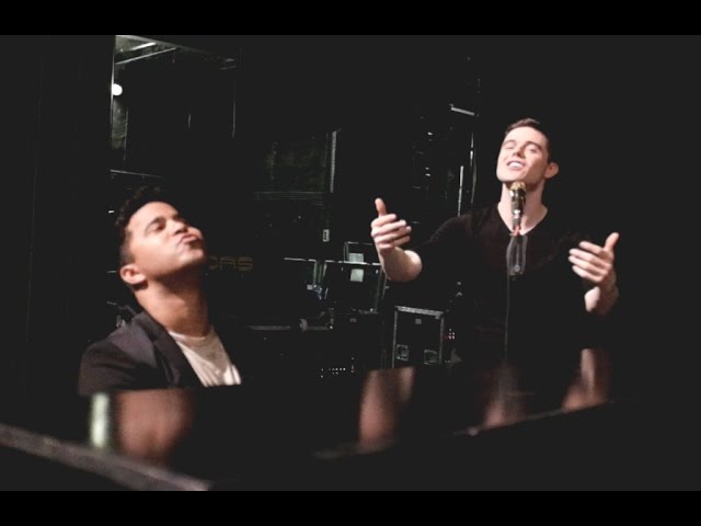 "That's What I Like" - Von Smith cover of Bruno Mars - Logan Evan Thomas - Jazzy Piano Version
