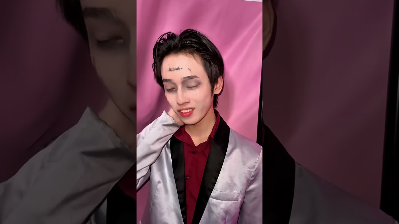 The magic enter the bathroom 