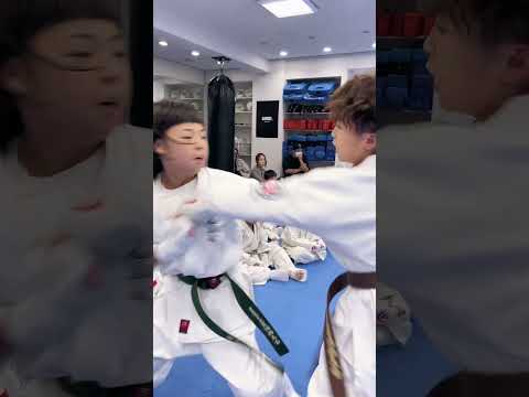 福岡支部少年部組手 Karate 空手 Kyokushin Martialarts 極真空手 新極真会 Sports Shinkyokushin Budo