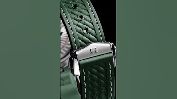 The Worldtimer in Green Ceramic​