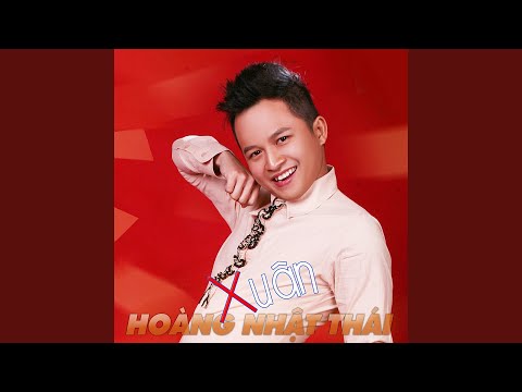 Смотреть «Ngày Xuân Tái Ngộ (feat. Ngọc Thảo)» на YouTube