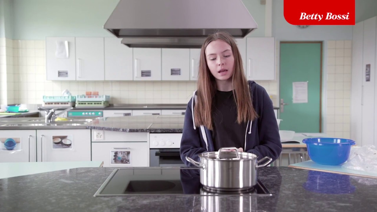 Gemusebouillon Aus Rustabfallen I Betty Bossi Foodwaste Mit Hws Schuler Youtube