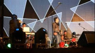 COBALAH - HIJAU DAUN Live in Hongkong