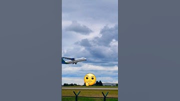 WEIRD - When the frame rate is the same speed as the propellers #dublinairport #aviation #weird