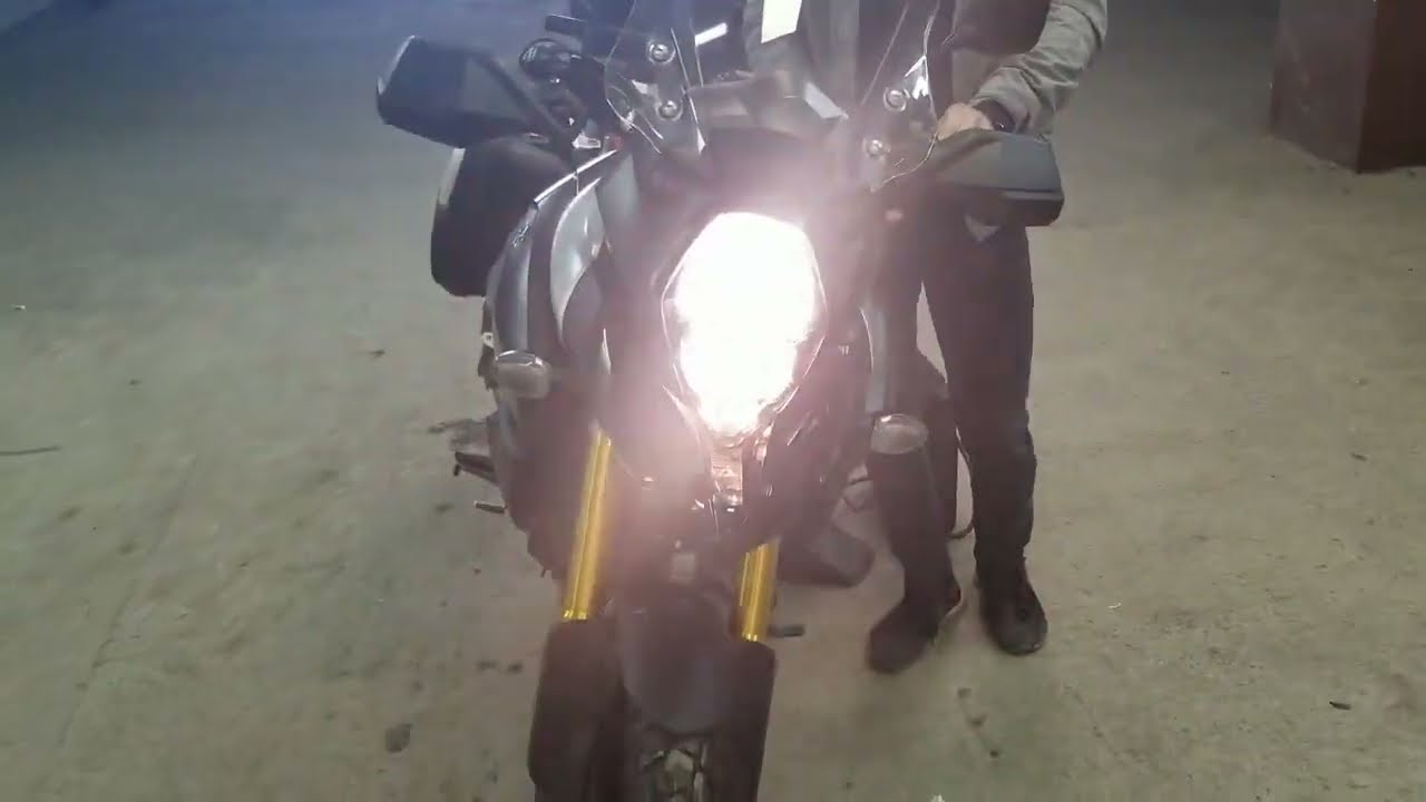 Suzuki V-STROM DL1000A, 2014 год