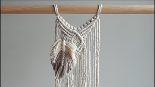 DIY Macrame Tutorial: How to Attach a Macrame Feather to Your Wall Hanging! DIY Macrame Tutorial: How to Attach a Macrame Feather to Your Wall Hanging!
