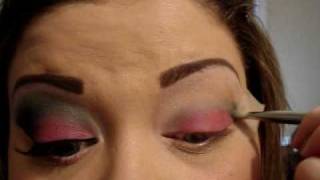 MAC Hello Kitty Too Dolly Look !