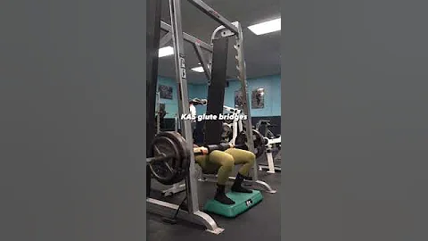 Top 4 Exercises For Glutes🔥🍓🍓 #fitness #crossfit #gym #workout #gymlover #legday #glutes #booty #abs