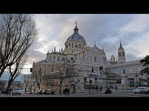 Video: Madrid Cathedral (Catedral de Santa Maria la Real de la Almudena de Madrid) description and photos - Spain: Madrid