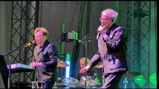 DEVO 8/11/26 That's Good/Girl U Want Bangor, ME 4K