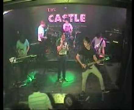 Christina Rose-Cover Your Eyes, Live at the castle