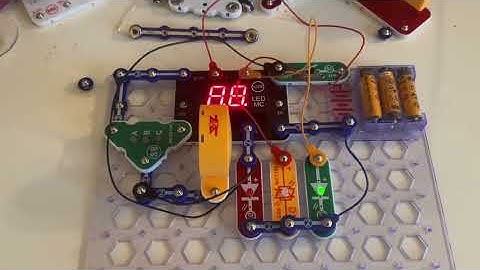 Snap Circuits Arcade: Easy Memory Game