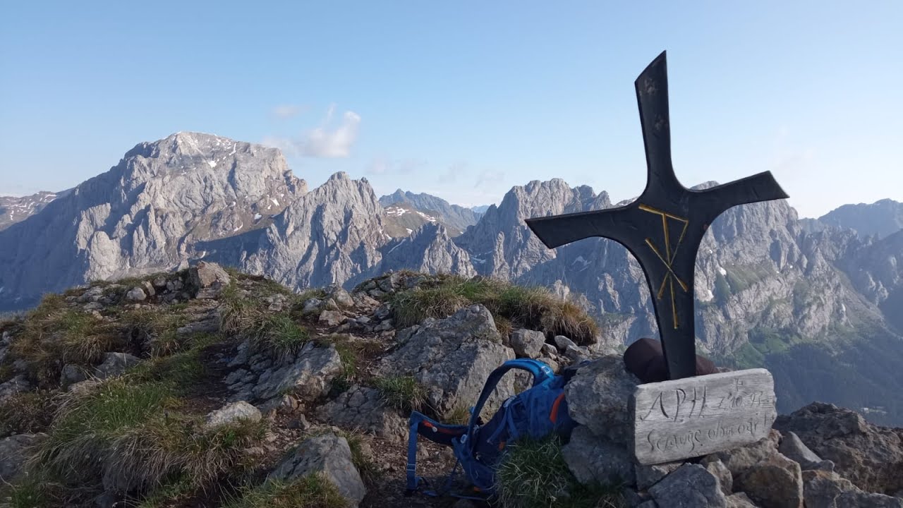 Monte Chiadin Cima Ovest m.2269.Alpi Carniche Occidentali.Friuli.