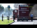 Ersthelfer rettet sieben Pferde aus brennendem Tiertransporter, 23.07.2012