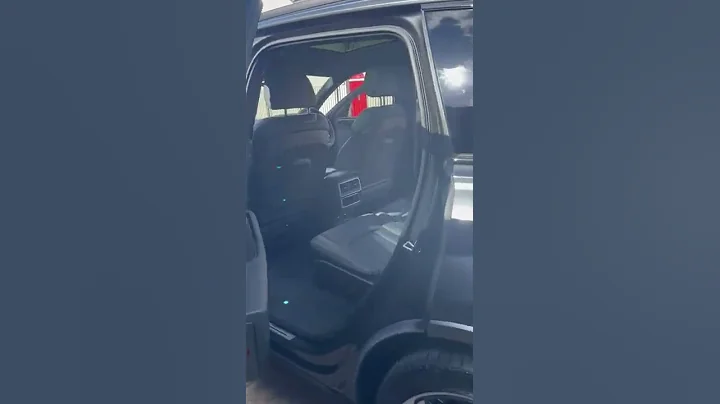 Audi - Q7 video