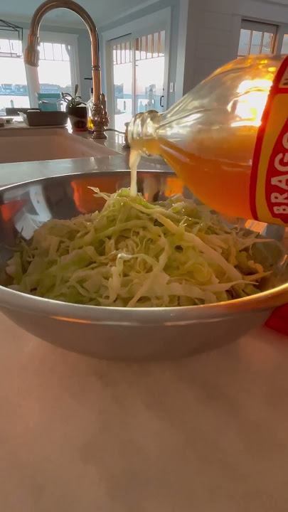 Download lagu My go-to cabbage salad