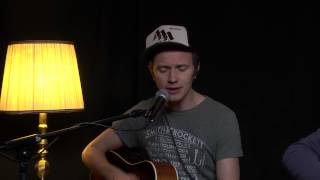 Video thumbnail of "Prata Vetra - Maybe (Live @ ESNS)"