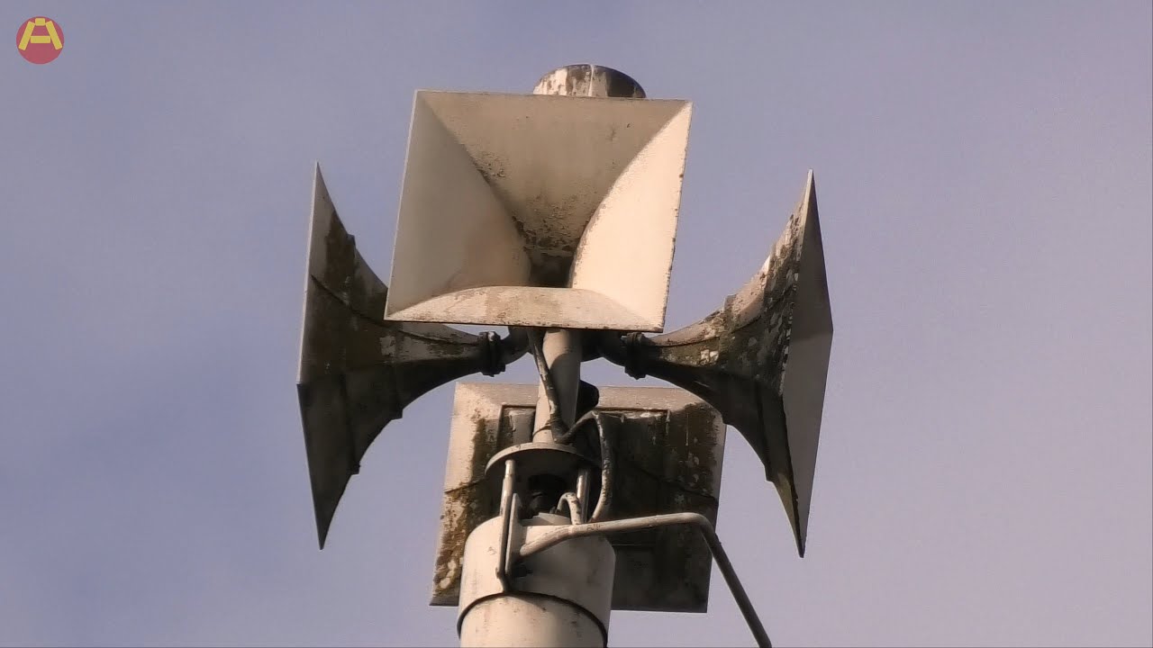 Druckluft Sirene HLS-273 Probealarm in Schwabach + Maschienenraum - Sirenen Warntag am 08.12.2022_4K