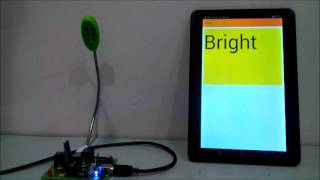 Magnetcode automatic table lamp