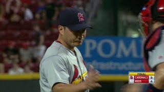 STL@CIN: Oh strikes out Holt to earn his eighth save