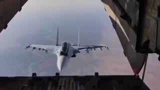 СУ-30СМ заглянул в ИЛ-76 / Russian Fighter jet SU-30 look inside cargo aircraft IL-76