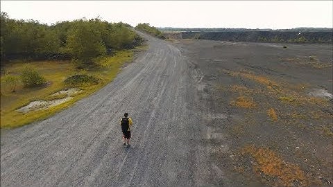 Parrot Bebop with Flypad Controller flying backwards GPS QUADCOPTER DRONE