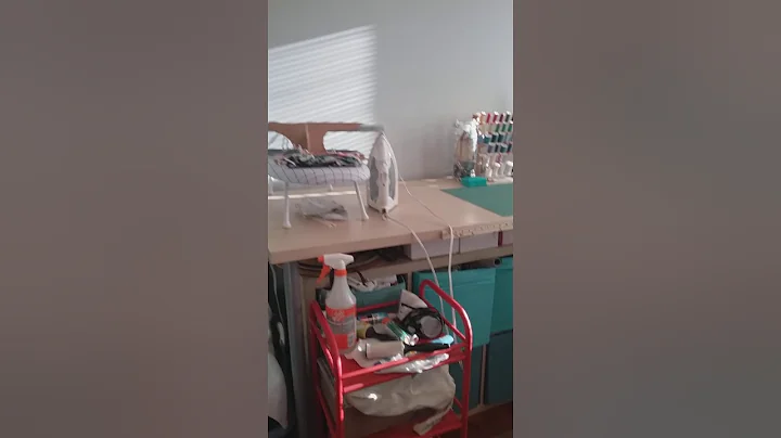 3F 3Bd, 1Ba, luxury kitchen, laundry, private balcony, parking