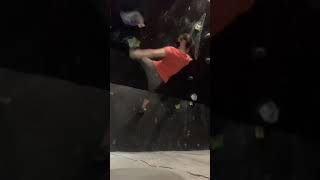 Bouldering V5 fail