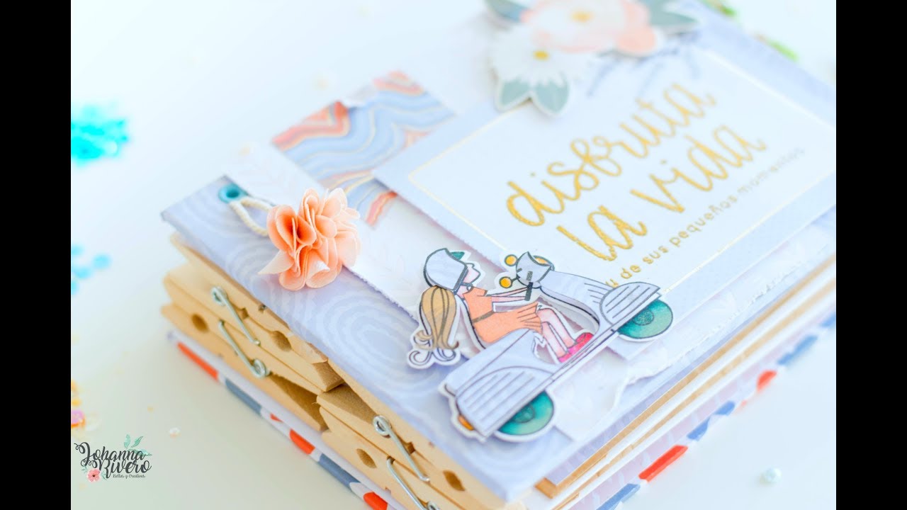 Album para recordar momentos especiales, con los Sellos Micaela Ferrero