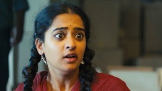 Neeku Naaku Dash Dash Movie Prince Saves Nandita Action Scene