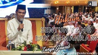 Apa Hukum Menyentuh Lawan Main Sinetron Ustadz? | Ustadz Abdul Somad