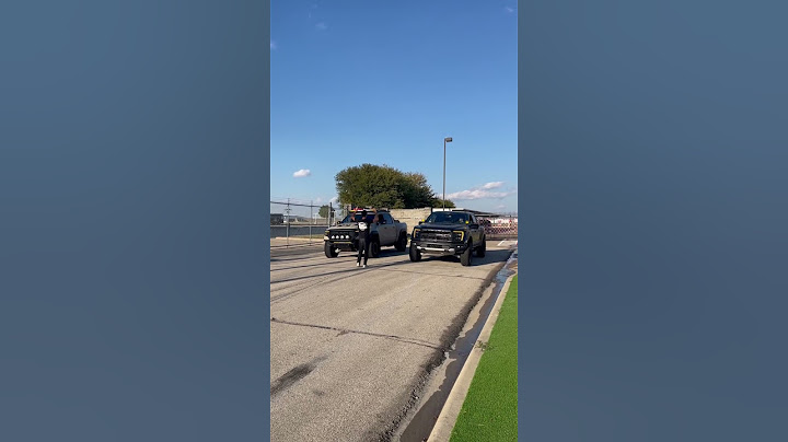 Ford Raptor vs TRX