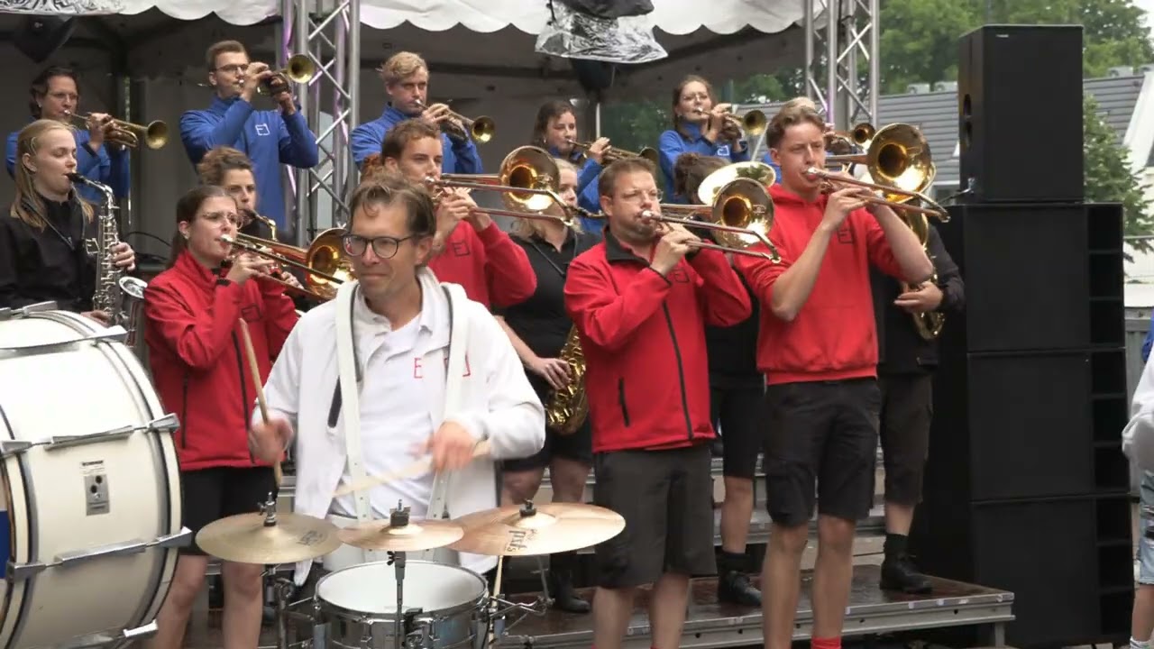 De Eierjongens Winterswijk Winnaar Dweilorkestendag Groenlo Kerkhofsteeg 29  mei 2025 Gld NL