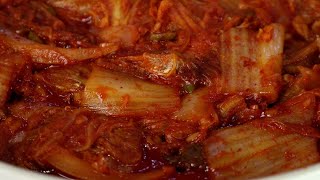 물을 넣어야 부드러워요. 대박집 김치볶음 이렇게 만들어 정말 맛있어요~