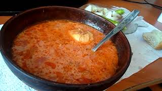 Видео ОБЖОР:САМЫЙ ВКУСНЫЙ КУБАНСКИЙ БОРЩ СО СМЕТАНОЙ,САЛОМ И ЧЕСНОКОМ. (автор: ДОМАШНИЙ ХАВЧИК)