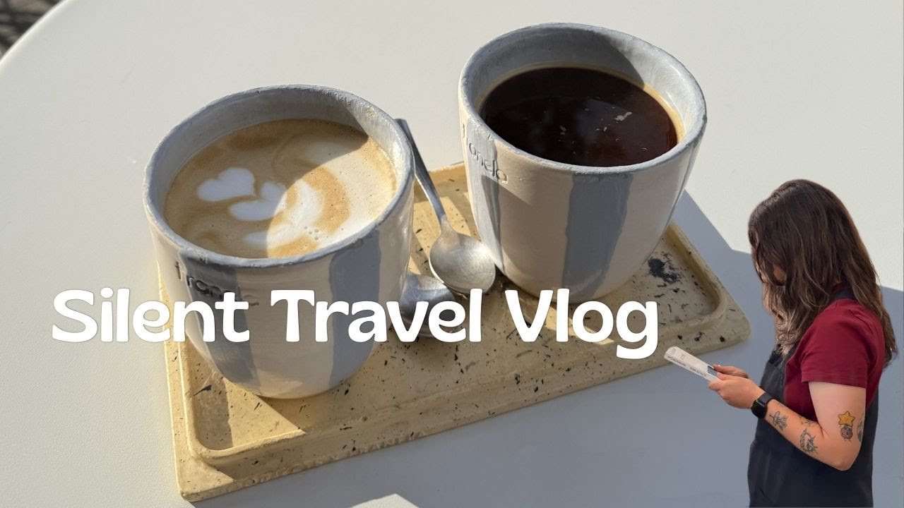 Cozy Travel Vlog | Exploring cute cafés & bookstores in Valladolid, Spain✨ ESP/ENG