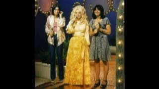 Download Lagu Emmylou Harris  - The Pain Of Loving You. MP3 Download Lagu Emmylou Harris  - The Pain Of Loving You. MP3