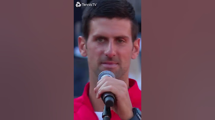Novak Djokovic Serenades Rome Crowd! 🎤 😂
